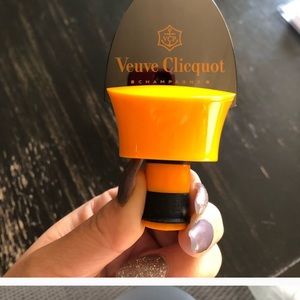VEUVE CLICQUOT Champagne bottle stopper.